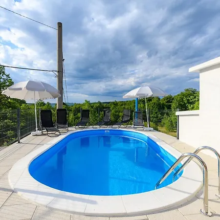 Aparment Paradiz 2190 Apartament