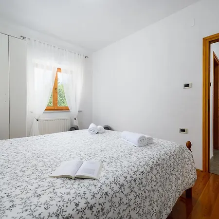 Aparment Paradiz 2190 Apartament Martinski