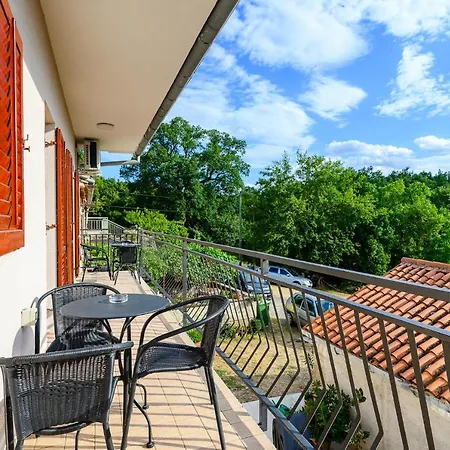 Aparment Paradiz 2190 * Martinski