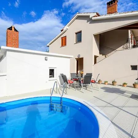Aparment Paradiz 2190 *